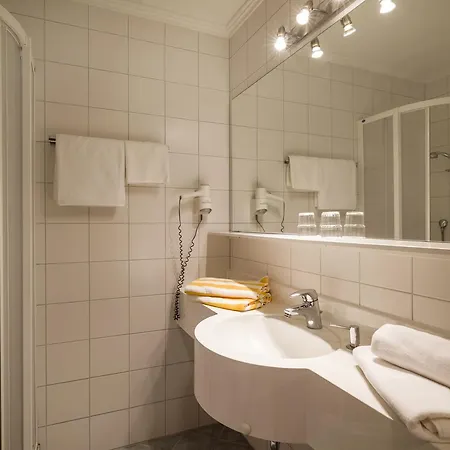 Rotspitz Adults - Only 3*