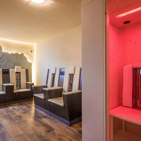 Rotspitz Adults - Only 3* Maurach (Achensee)