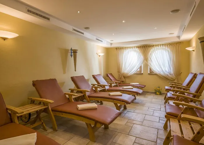 Rotspitz Adults - Only 3* Maurach