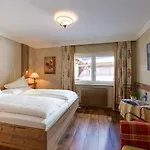 Rotspitz Adults - Only 3*