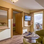 Rotspitz Adults - Only 3* Maurach (Achensee)