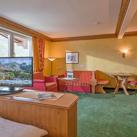 Hotell Rotspitz Adults - Only 3*